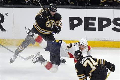 Panthers reach Eastern Conference final for second straight year .